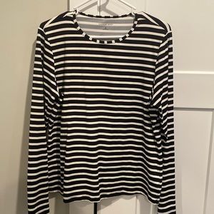 Lands’ End black striped shirt size M